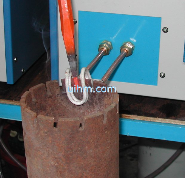 induction brazing by horizontal type induction heater_2 induction brazing by horizontal type induction heater_2