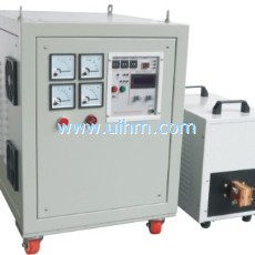 自定义生成 UM-40AB-射频与 2 种类型的频率