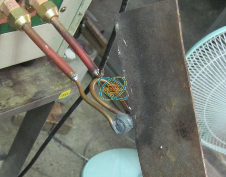 U shape induction coil with magnetic ferrites for heating knife U shape induction coil with magnetic ferrites for heating knife