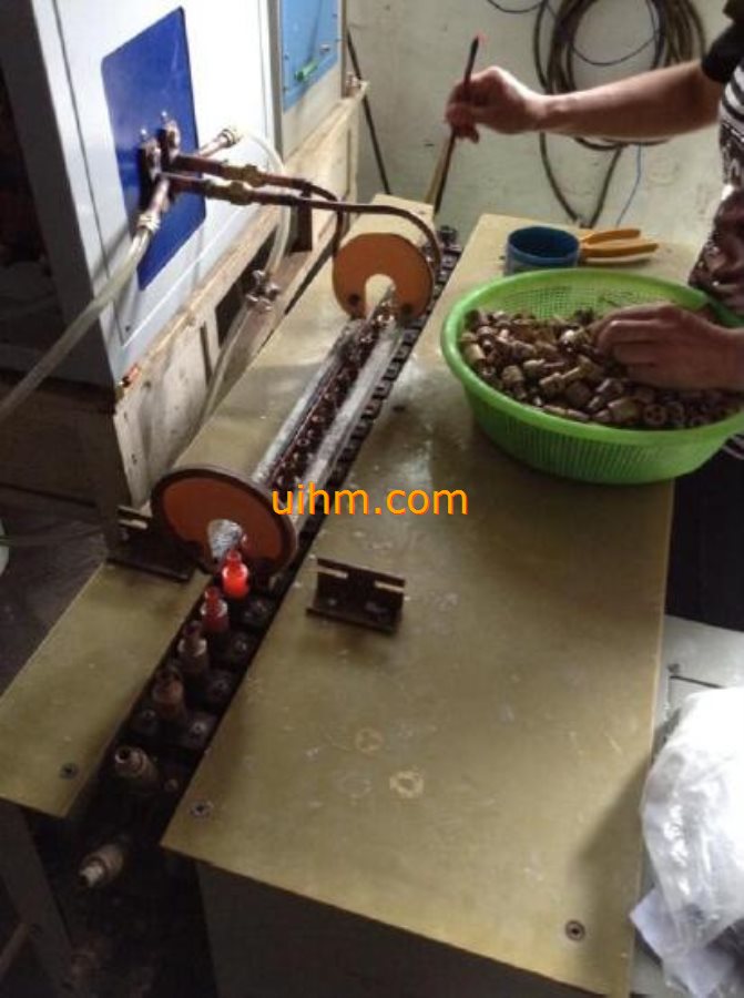 auto HF induction soldering for check valves, couplings, distributors (1) auto HF induction soldering for check valves, couplings, distributors (1)